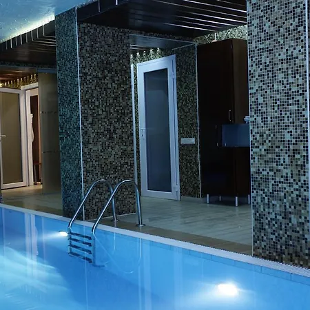 Alanga Hotel 4*