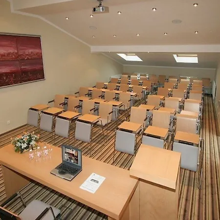 Otel Alanga 4*